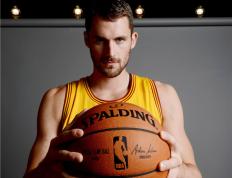 今夜克里夫兰骑士备战亚洲杯，临场应变细节流出，气氛紧张，训练强度显著提升的简单介绍-开云kaiyun登录